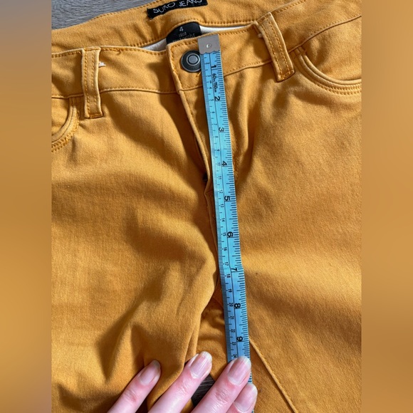 Yellow Skinny Jeans, Low rise - Picture 4 of 6